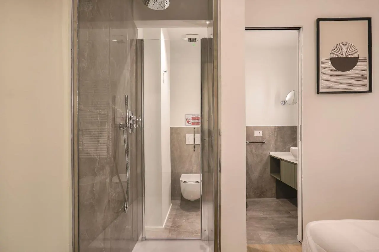 Apartment Repubblica Suite I-Hosted By Sweetstay Milan Italy